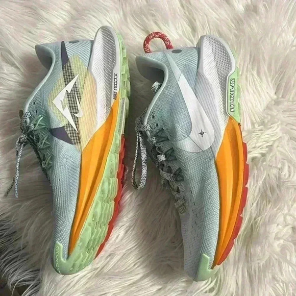 Nike Pegasus Trail 5
Women's Trail Running Shoes - Picture 15 of 16